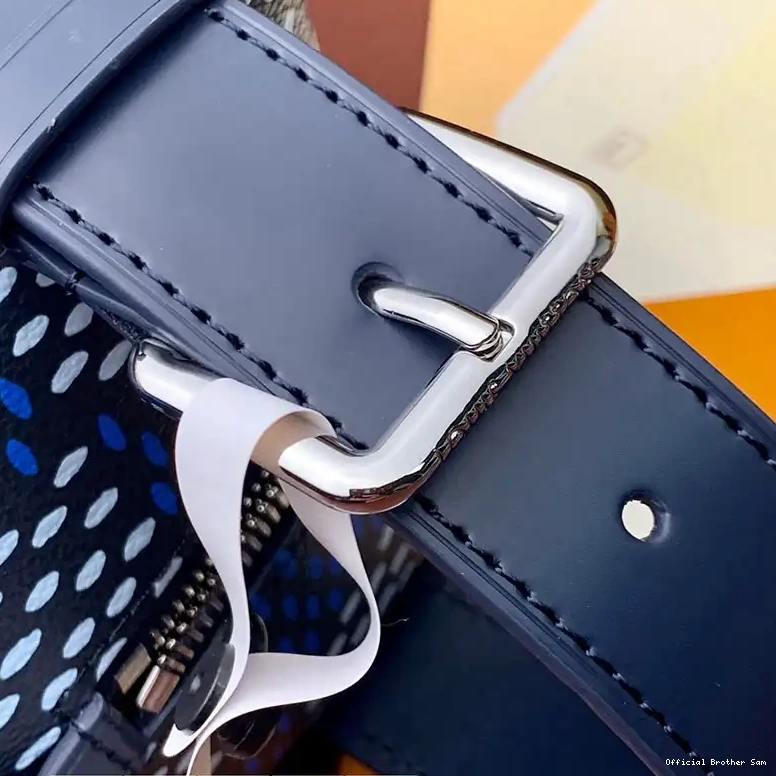 Official Brother Sam 2410YA0171 LV Bags 0722